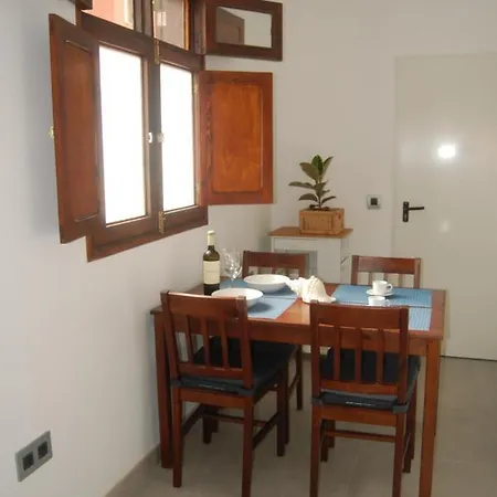 Nyaraló Casa Soleada Sunny House El Burrero